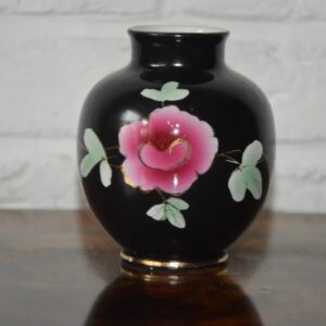 Bloempotje van porselein