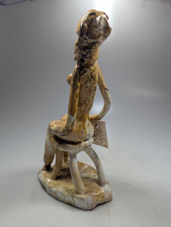 Abstract handgemaakte dame van Keramiek - Afbeelding 4